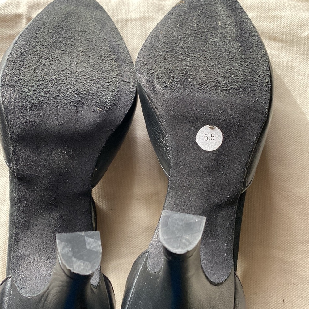 Dance Shoes - image 3